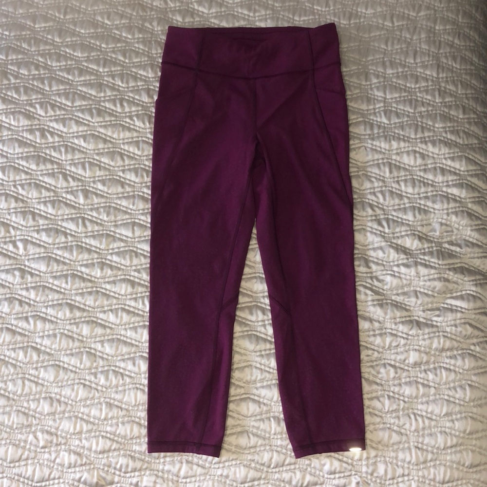 Lululemon time to sweat crop 23”